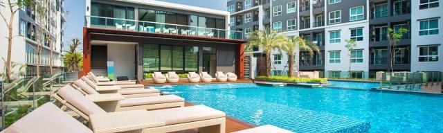 lounge chairs at hotel pool