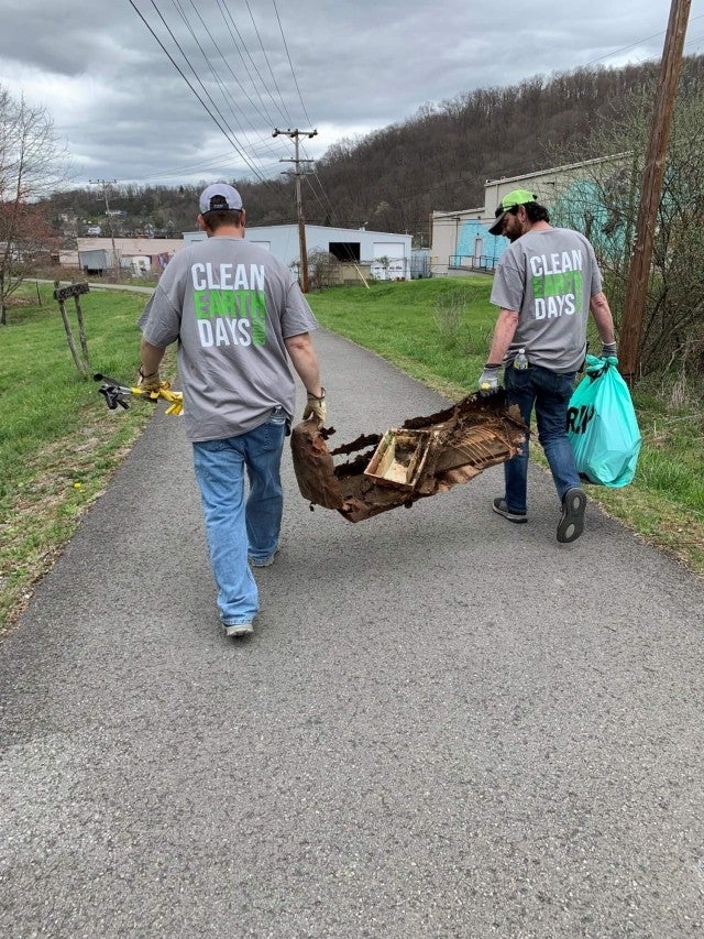 Morgantown Clean Earth Day 2022